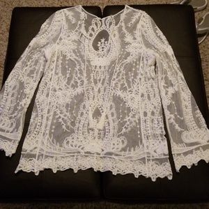 Long sleeve lace top size large